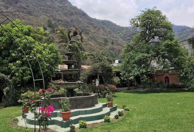 Grand Hotel Panajachel