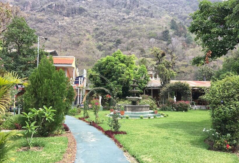 Grand Hotel Panajachel