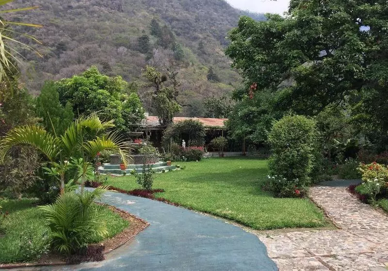 Grand Hotel Panajachel