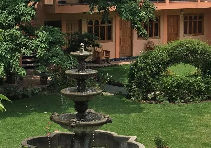 Grand Hotel Panajachel
