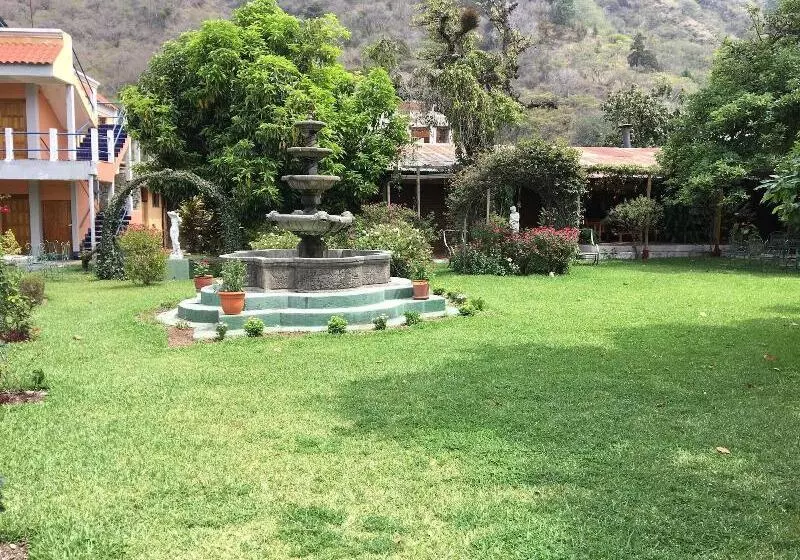 Grand Hotel Panajachel