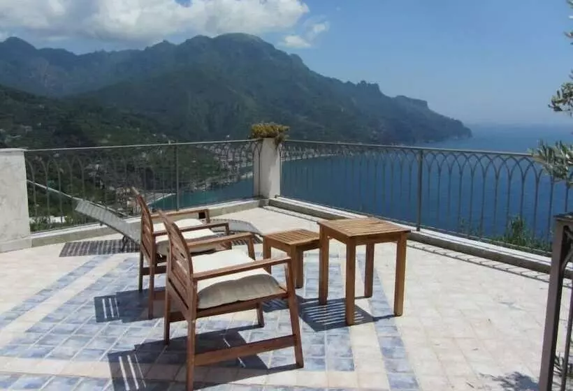 Hotelli B&b I Limoni