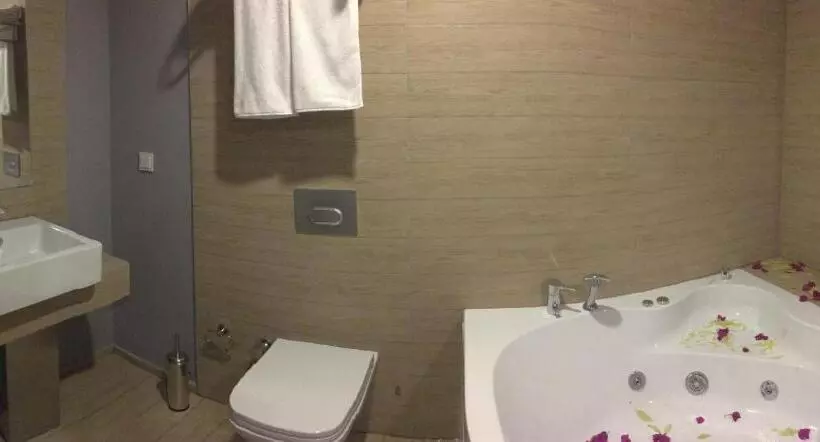 هتل Boutique Suite Mim A