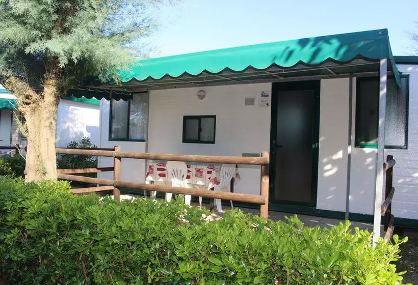 ホテル Girasole Eco Family Village