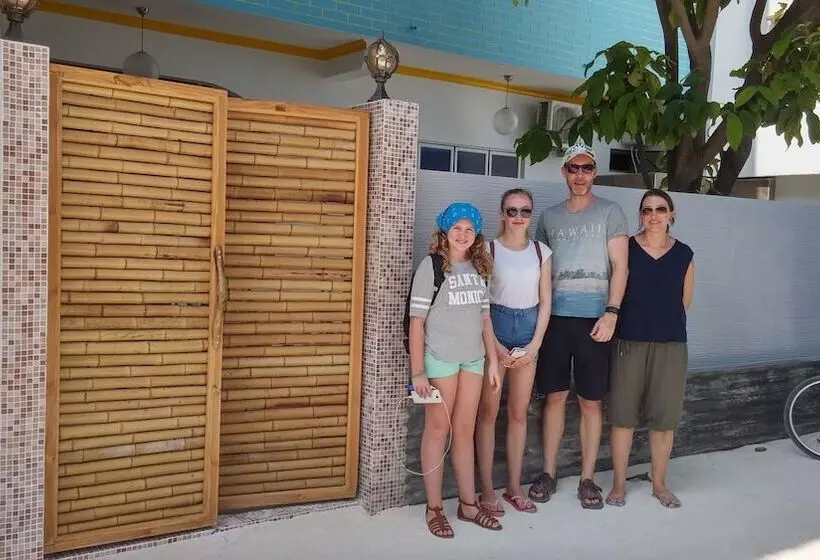 هتل Select Village Maafushi