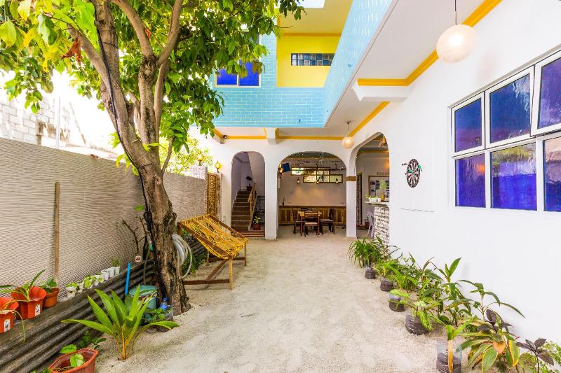 هتل Select Village Maafushi