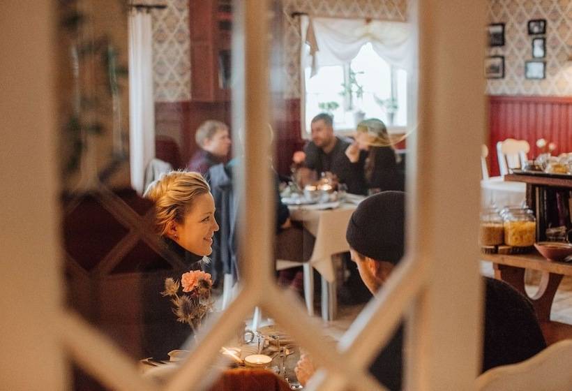 בית מלון כפרי Wallby Säteri