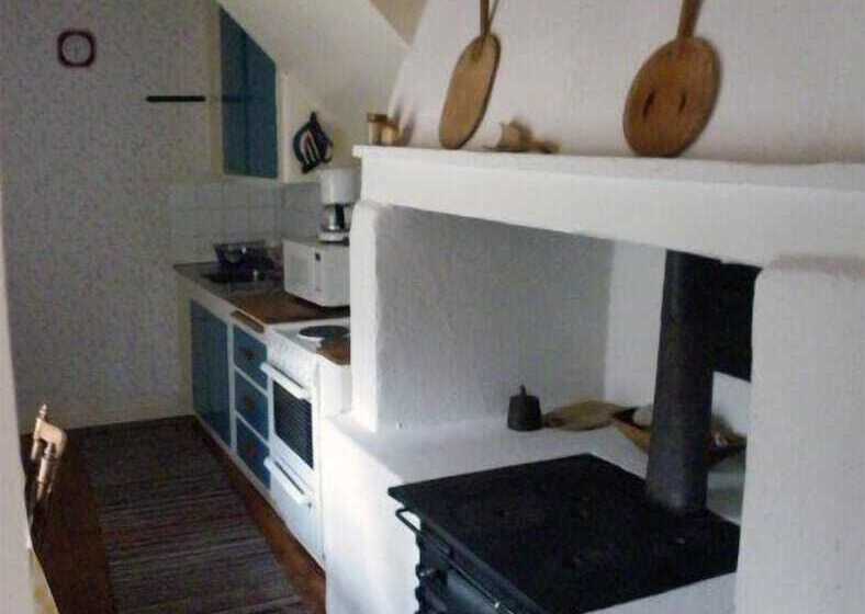 בית מלון כפרי Wallby Säteri