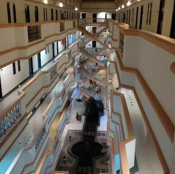 ホテル Wangburapa Grand