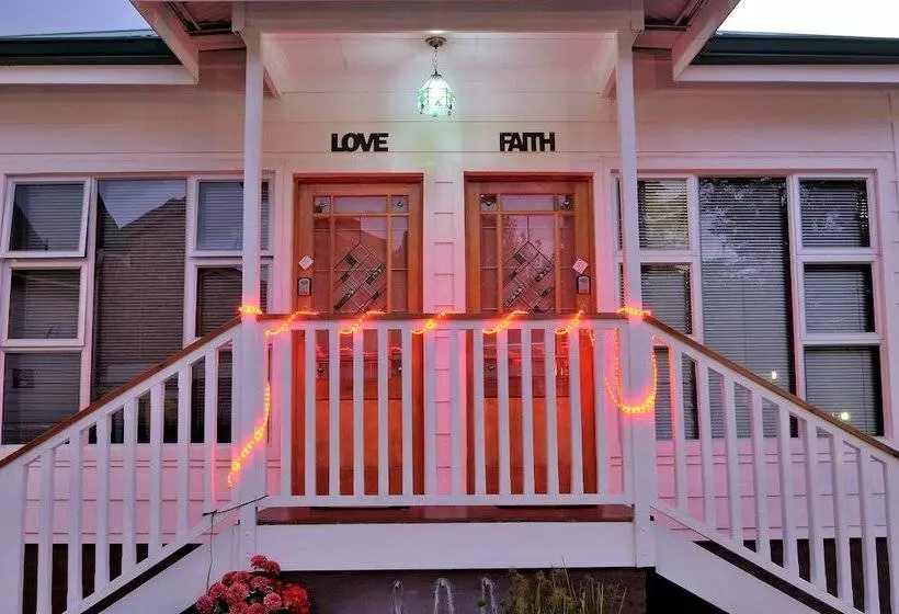 Knock Out View Clarens