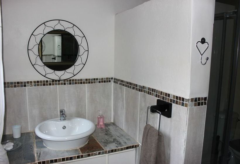 مبيت وإفطار Yenfie B And B