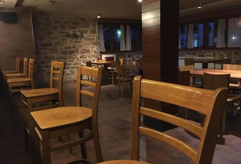 旅馆 Hostal Rural Haizea