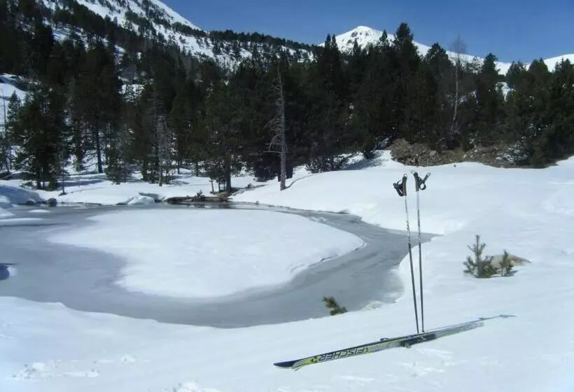 ユースホステル Refugi Cap Del Rec