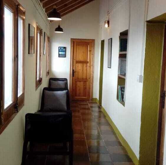 호스텔 Refugi Cap Del Rec