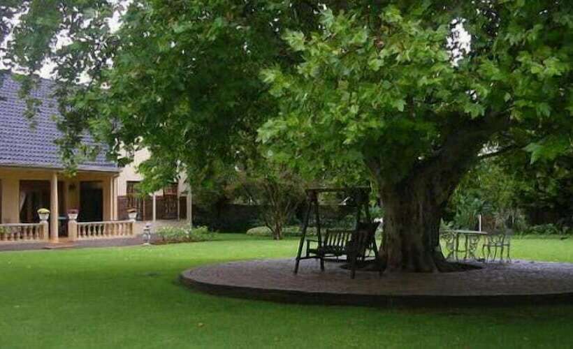 Nocleg ze śniadaniem Readman Lodge