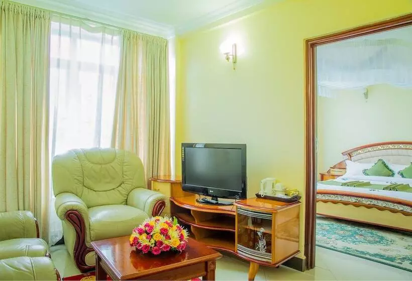 Hotel Arusha Corridor Spring