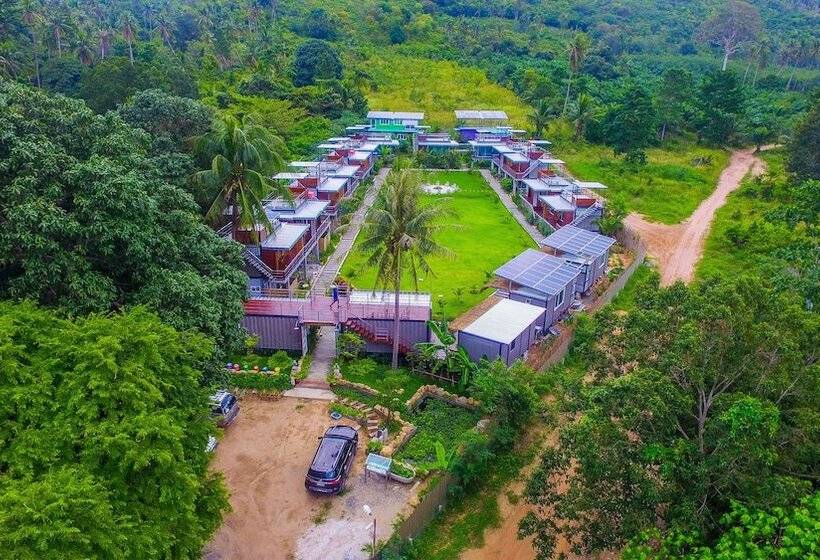 هتل Baan Boom Boxes Eco Friendly Resort