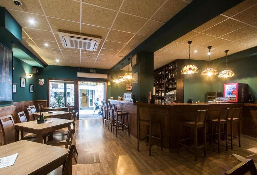 בית מלון כפרי Benidorm City Olympia