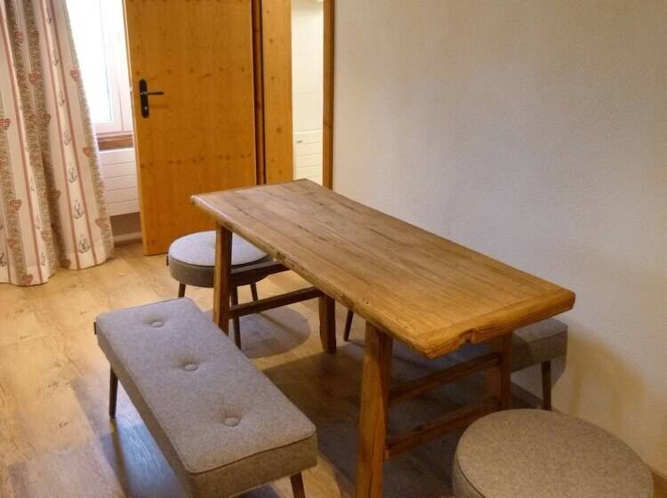 호텔 Berglodge Restaurant Ristis