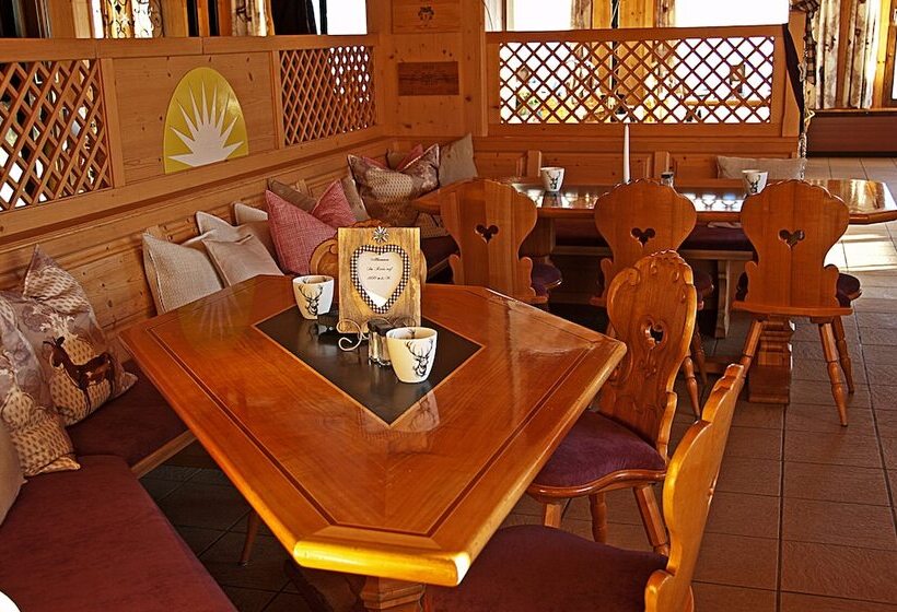 호텔 Berglodge Restaurant Ristis