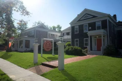 ホテル Bridgehampton Inn