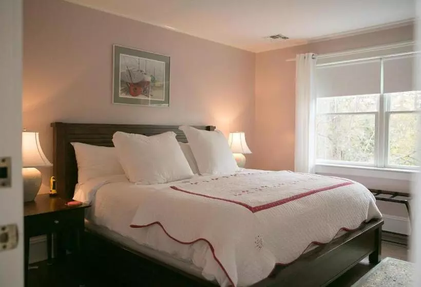ホテル Bridgehampton Inn