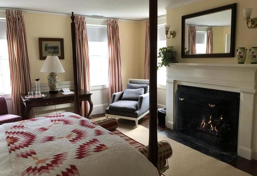 בית מלון כפרי Bridgehampton Inn