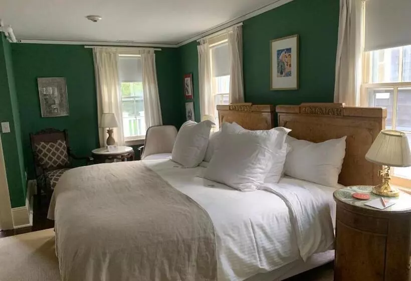 ホテル Bridgehampton Inn