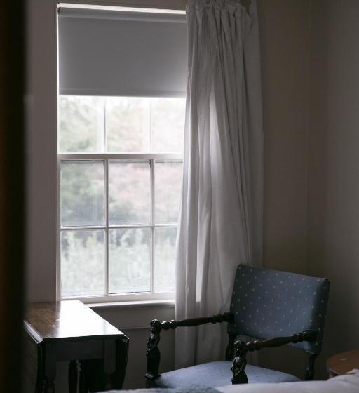 בית מלון כפרי Bridgehampton Inn