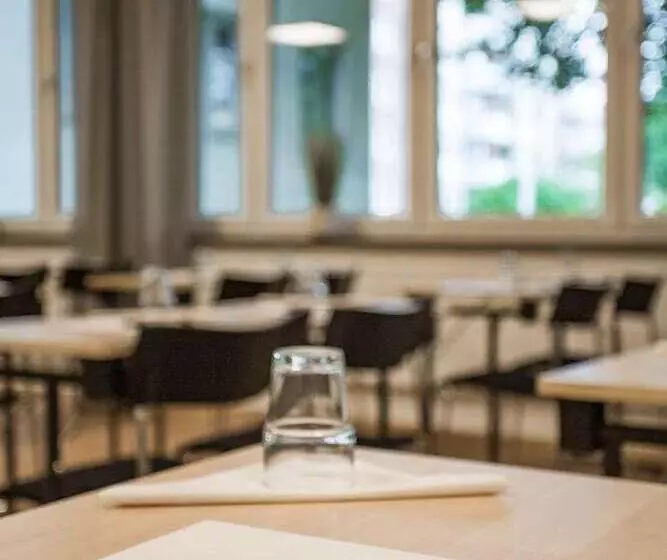 Duvan Hotell & Konferens