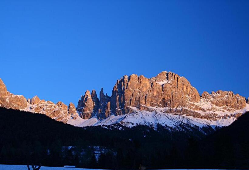 فندق Gasthof Edelweiss