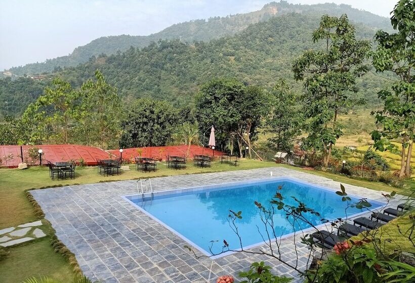 هتل Infinity Resort