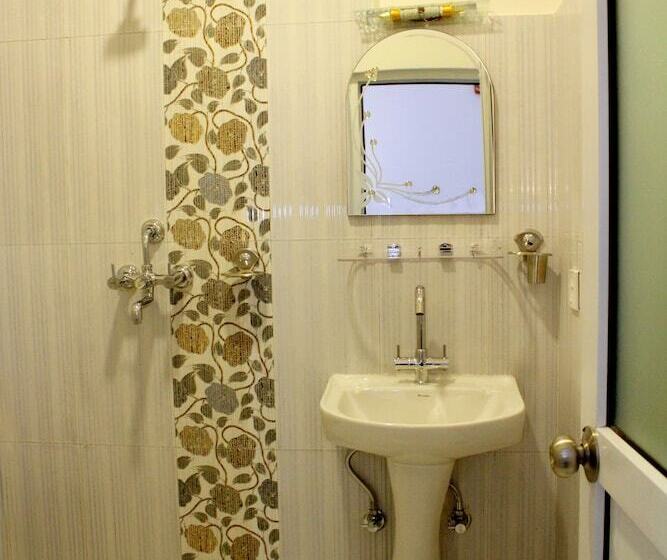 هتل Infinity Resort