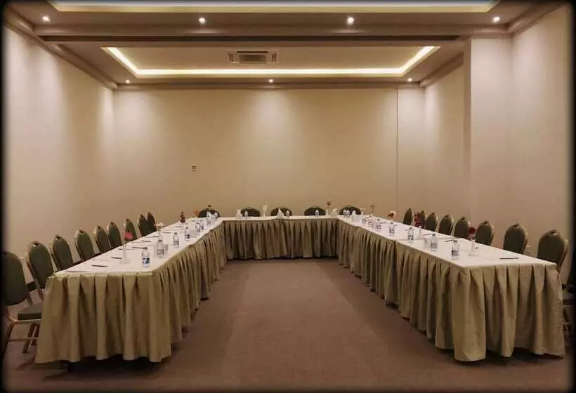 Lily Hotel Suite Mubarraz