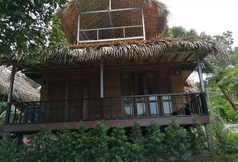 ホテル Raya Resort