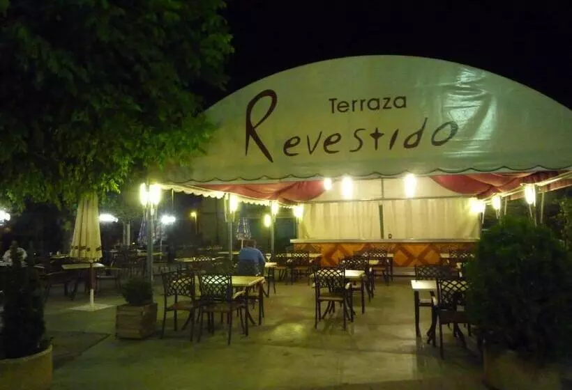 Hotel Restaurante Revestido