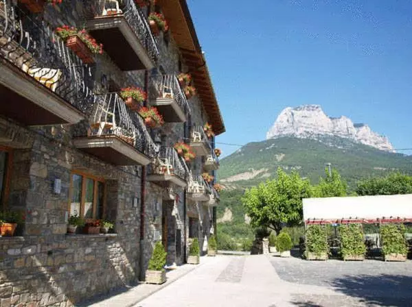 Hotel Restaurante Revestido