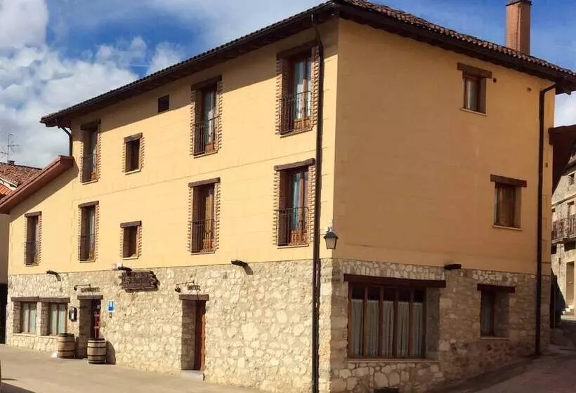 Hotelli Rural Los Roturos