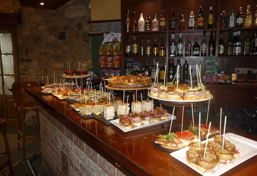 Hotelli Rural Los Roturos