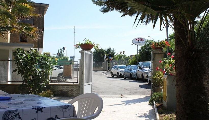 בית מלון כפרי Villa Del Mare