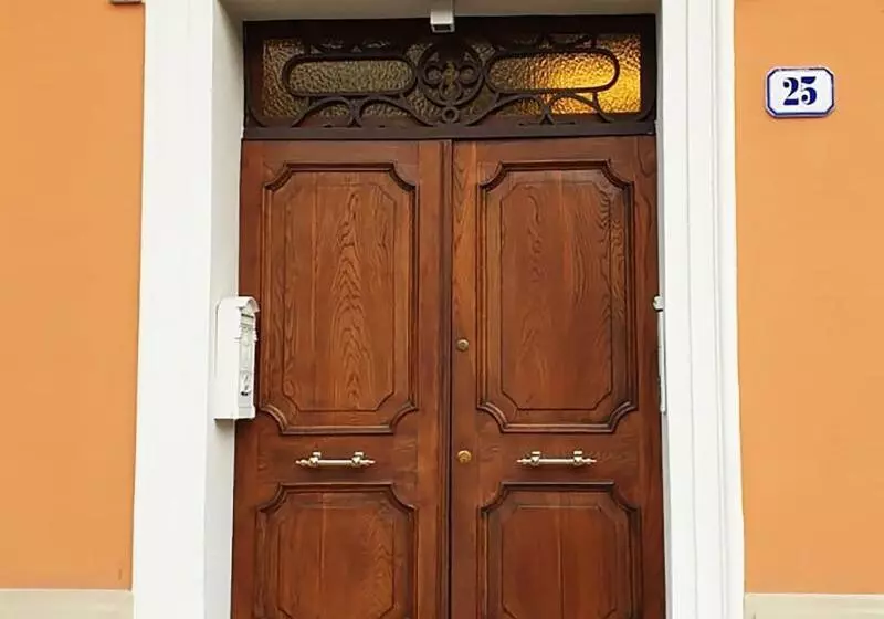 Hotel Vittorio Veneto 25