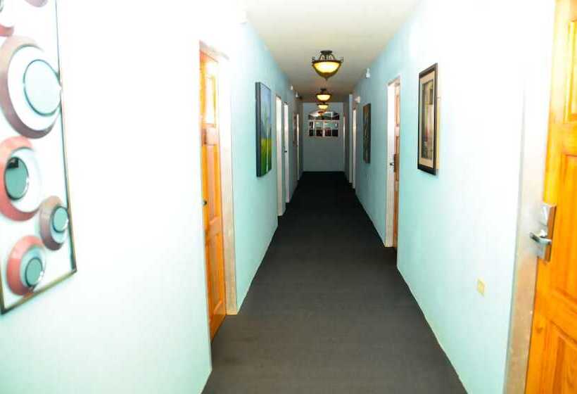 هتل Wildgreen Residence