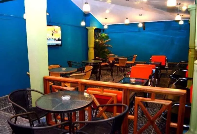 هتل Wildgreen Residence