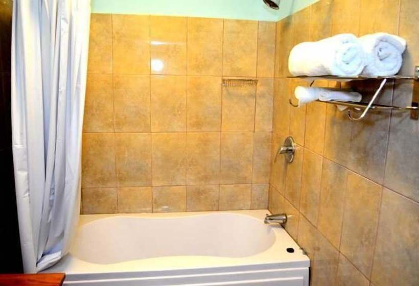 هتل Wildgreen Residence