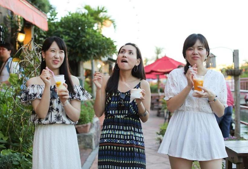 Kariyushi Condominium Resort Chatan Marina Bay Mihama