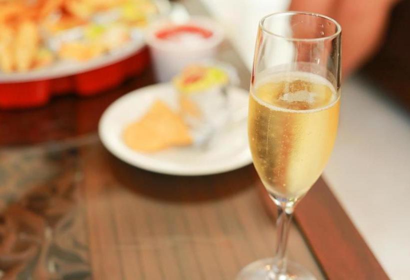 Kariyushi Condominium Resort Chatan Marina Bay Mihama