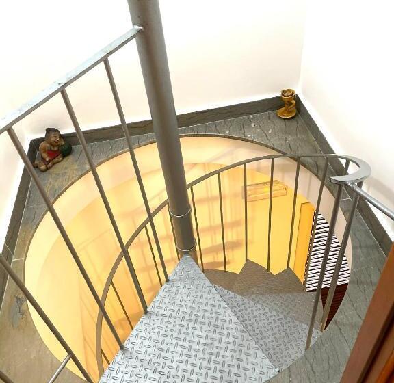 住宿加早餐  La Rosa Blu