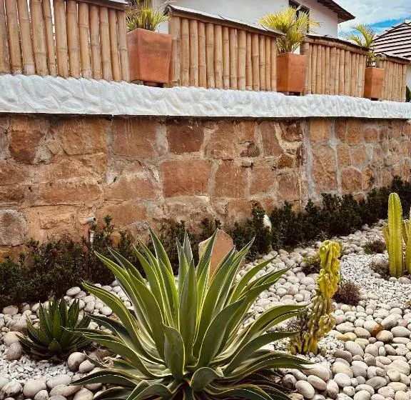 Hotelli Campestre Palmas Del Zamorano