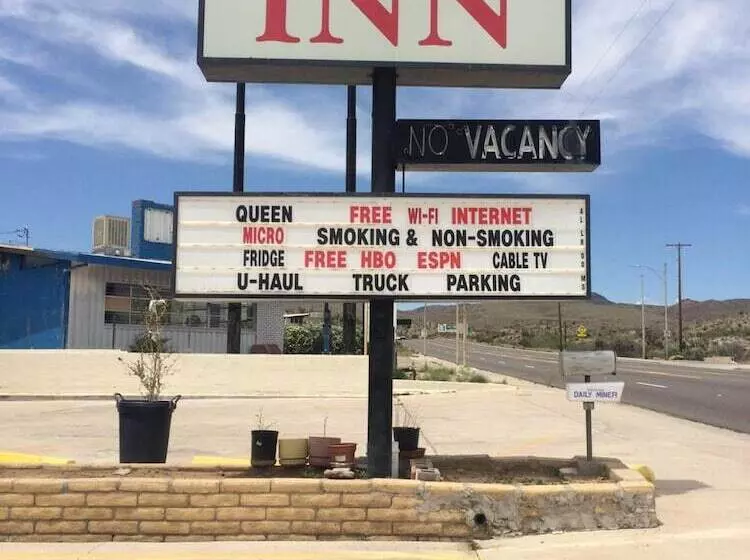 هتل Economy Inn