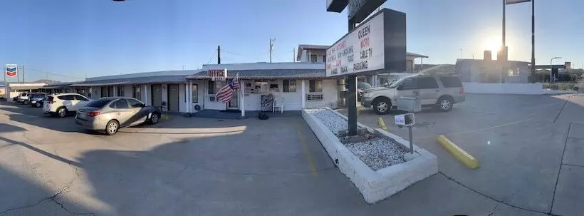 هتل Economy Inn